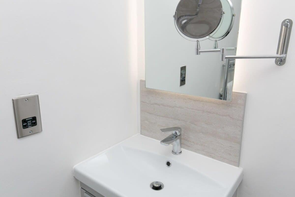 Stunning 2 Bedroom Apartment In ولاسي المظهر الخارجي الصورة